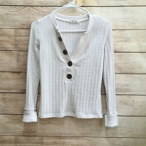 WE THE FREE HENLEY THERMAL KNIT TOP IN CREAM - Picture 1 of 6